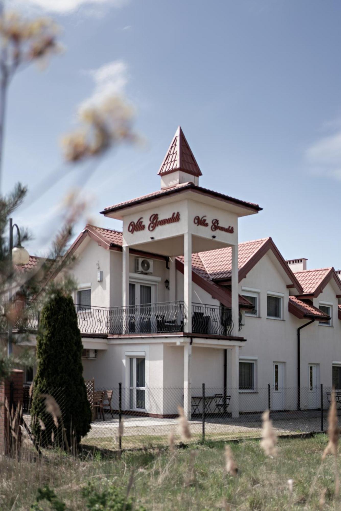 Villa Gravaldi Rowy  Exteriör bild