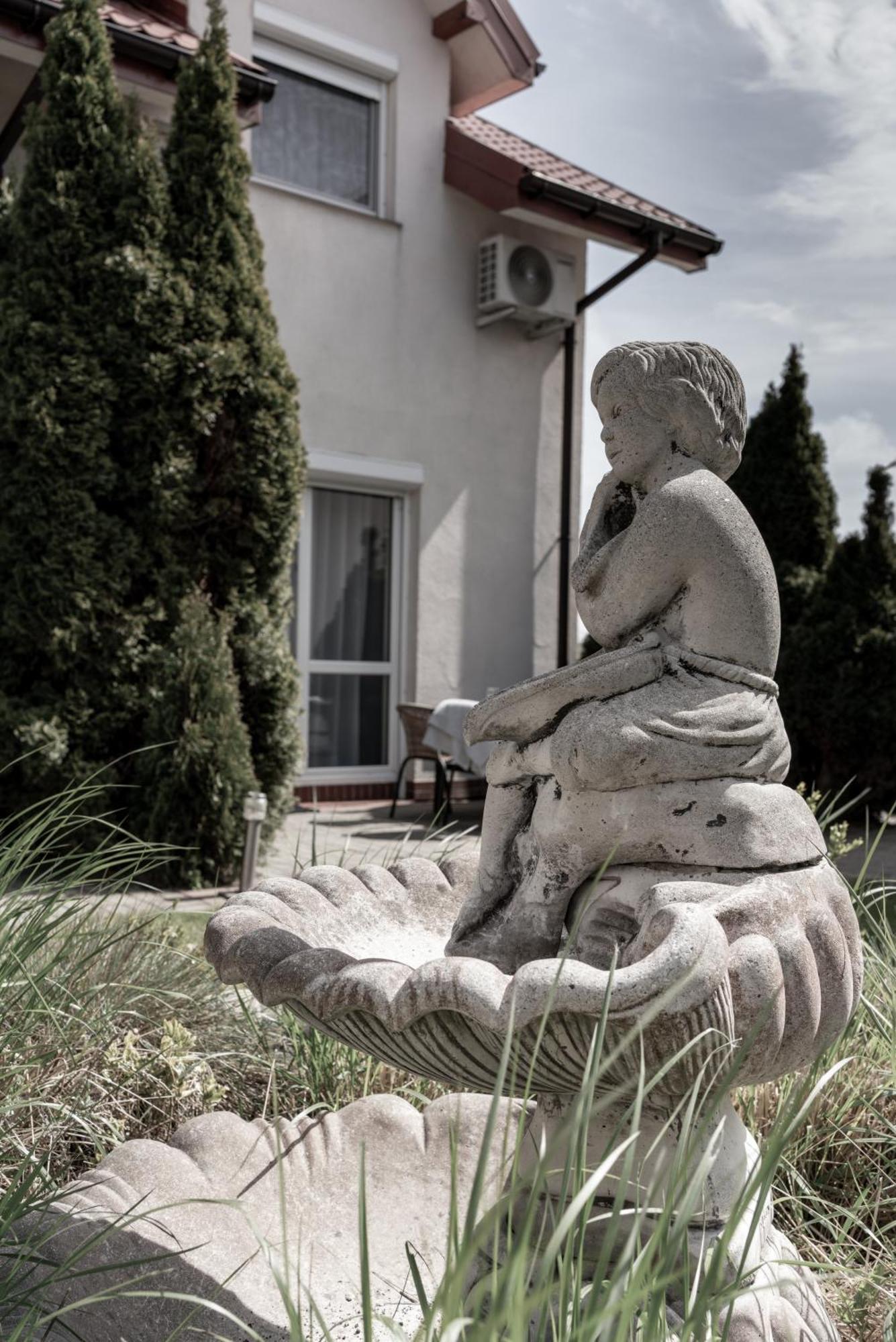 Villa Gravaldi Rowy  Exteriör bild